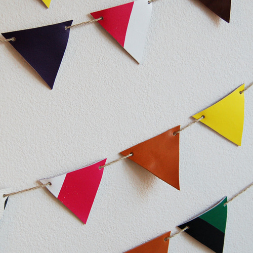 カラフルな小さめレザーガーランド ガーランド 革小物bloom 通販