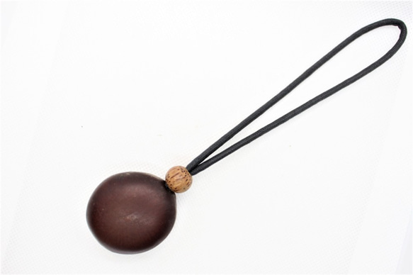 モダマ玉ストラップ根付け チャーム ST-019 世界で一番大きい豆