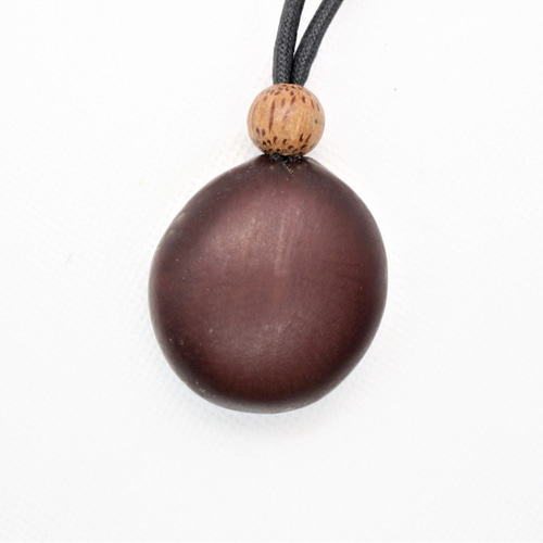 モダマ玉ストラップ根付け チャーム ST-019 世界で一番大きい豆 ネック