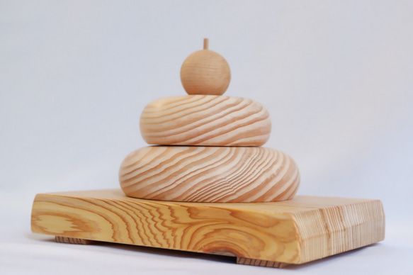 百年木材　かがみ餅-栂　樹齢100年超え　国産栂（ツガ ）製 5枚目の画像
