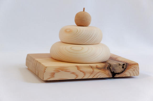 百年木材　かがみ餅-檜- 3枚目の画像