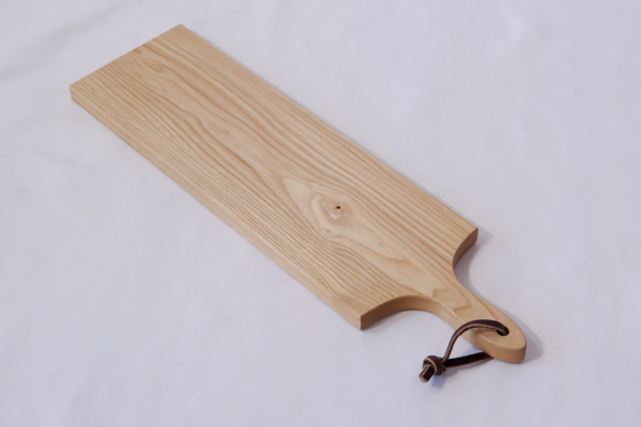 百年木材　カッティングボード　栗　木肌　S 1枚目の画像