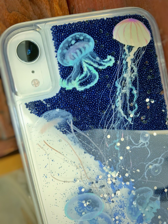 クラゲだらけ　グリッターケース　iphone jellyfish 3枚目の画像