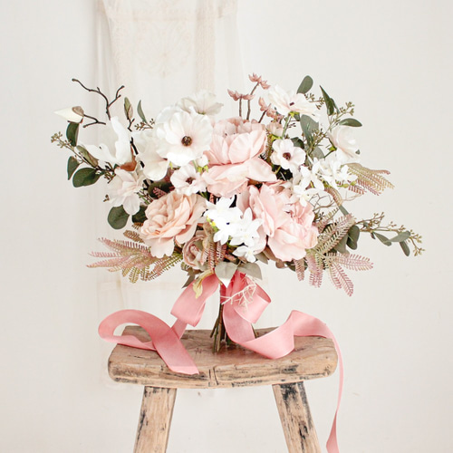 ピンク　造花　ウェディングブーケ ピンクピオニーのナチュラルブーケ♡ウェディングブーケ
