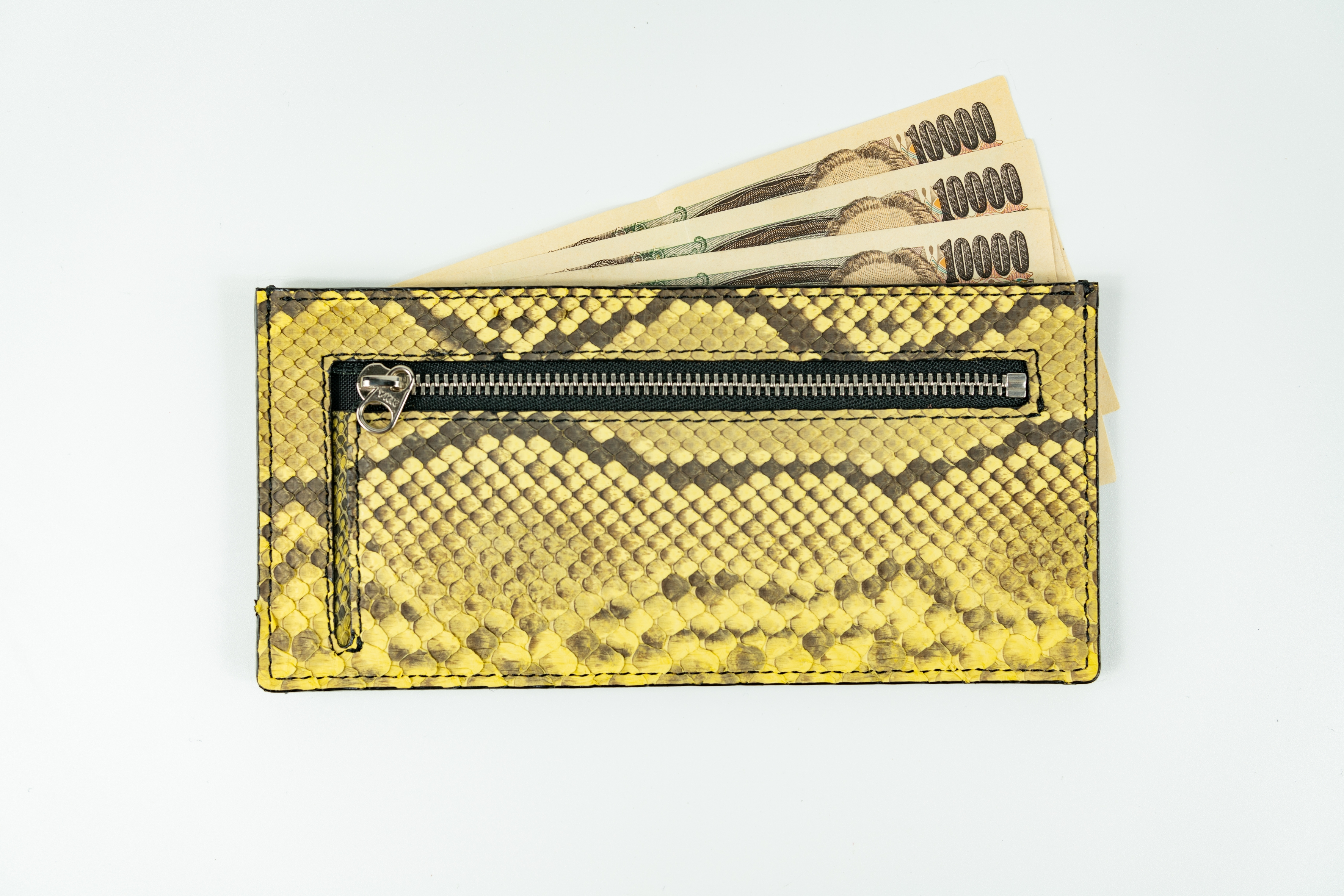 フラグメントケース✨ダイヤモンドパイソン(ヘビ革)財布　イエロー　お札が折れない超薄型長財布　送料無料♪
