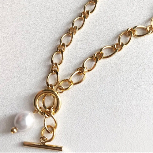 パール ゴールドチェーンネックレス ネックレス・ペンダント 𝗘𝟭𝟳