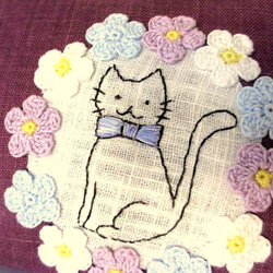 お花とネコの刺繍ポーチ＊すみれ色C 3枚目の画像