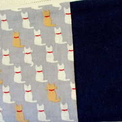 手帕材質扁平萬用包＊貓咪造型 第2張的照片