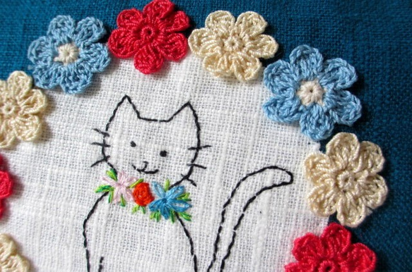 お花とネコのリネンポーチ＊ターコイズブルーＣ 3枚目の画像