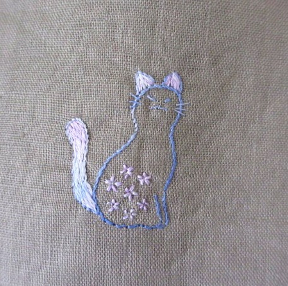 貓刺繡亞麻手提包*紫色 第2張的照片