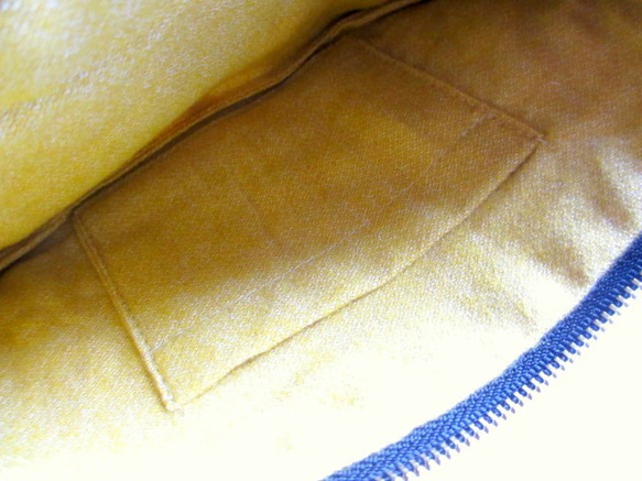 手帕材質扁平萬用包＊三毛貓(雜毛貓) 第3張的照片