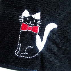 貓刺繡黑皮書封面*紅絲帶貓 第2張的照片
