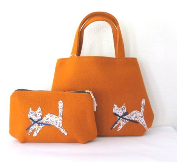 【creema限定 新春福袋】ネコの手提げバッグとポーチ パンプキンカラー 1枚目の画像