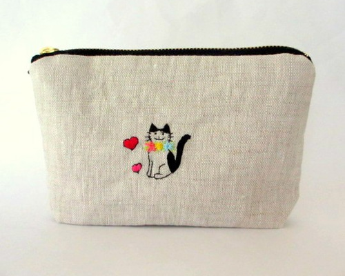猫刺繍リネンポーチ＊ハートとネコA ポーチ 豆ねこ 通販 8142598