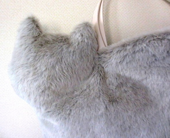 蓬鬆貓咪包*珍珠灰色 第2張的照片
