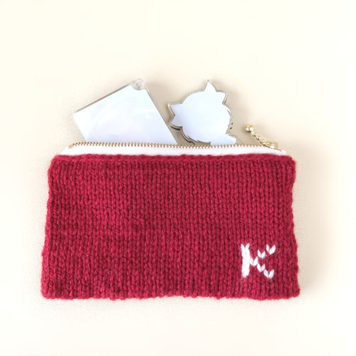 3色＊イニシャル編み込みニットのミニポーチ＊手編みニット＊送料無料