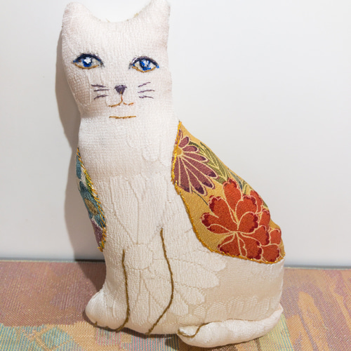 猫の人形 着物地の人形 猫の飾り その他人形 temakaru 通販｜Creema 
