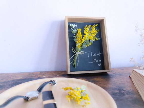 《特集掲載》Bouquet of mimosa and blackboard 母の日 ミモザ ドライフラワー 6枚目の画像