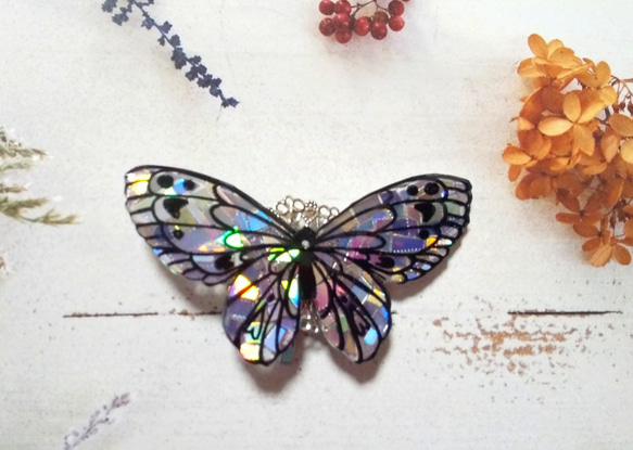 【NEW】キラキラ輝く蝶々(大きめ) ポニーフック 2枚目の画像