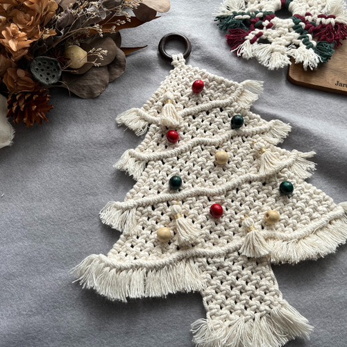 クリスマスツリーのマクラメタペストリー タペストリー・壁掛け Jardim