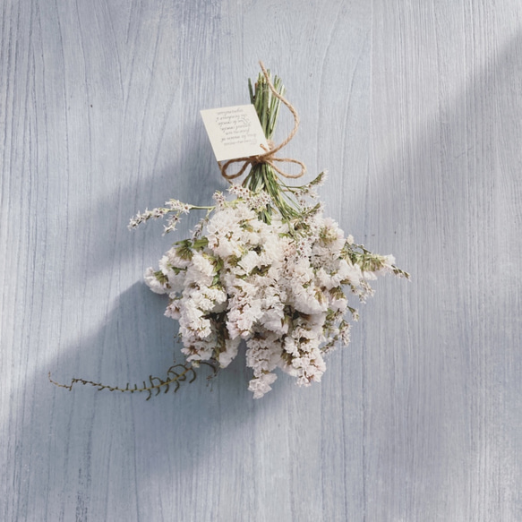 ホワイト Winter スワッグ ❅*॰ॱ ドライフラワー ホワイトスターチス