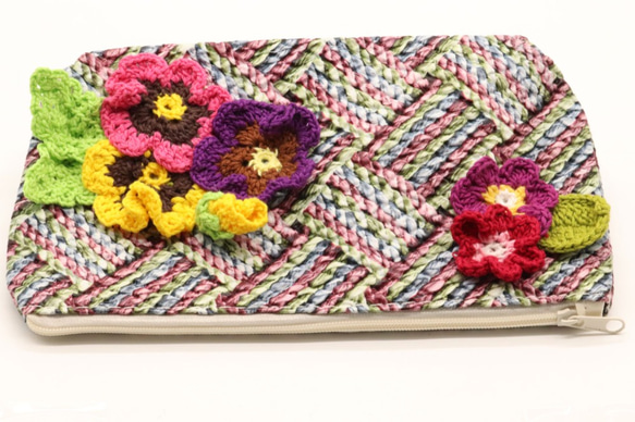かぎ針編み花モチーフ　ポーチ（パンジー） 2枚目の画像