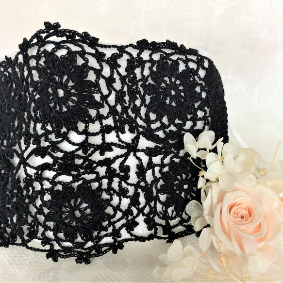 再販、そして改良しました！✿お花のモチーフ手編みマスクカバー　コットン１００%　繊細レース編み　 7枚目の画像