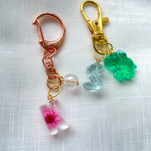 イニシャルキーホルダー♪ TOSSDICE / BamBooks the Heritage 真鍮イニシャルキーリング ブラス