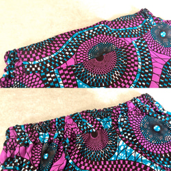 アフリカンバティックプリントの半円サーキュラースカート　むらさきモチーフ 3枚目の画像