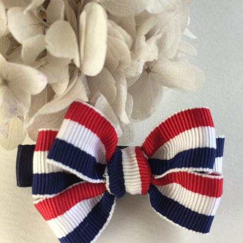 マリンルックにぴったり トリコロールのリボンクリップ 雑貨・その他  