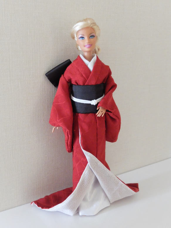 バービー人形の衣装 引きずり着物 赤色系 手作り kimono red handmade  