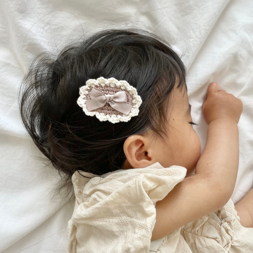 オーダーメイド♡パール付きダブルフラワー♡ ベビーヘアクリップ