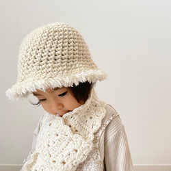 ウール バケットハット　ベビー　キッズ　赤ちゃん　子ども　ニット帽　帽子　手編み　ファー 4枚目の画像