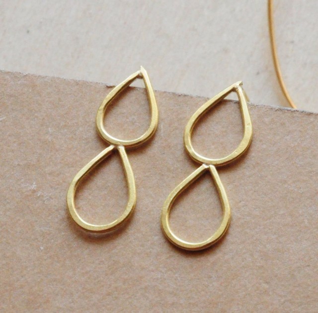 なみだぽろぽろピアスk18