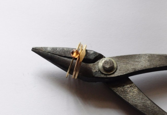 ワンポイント槌目リング　k18 4枚目の画像