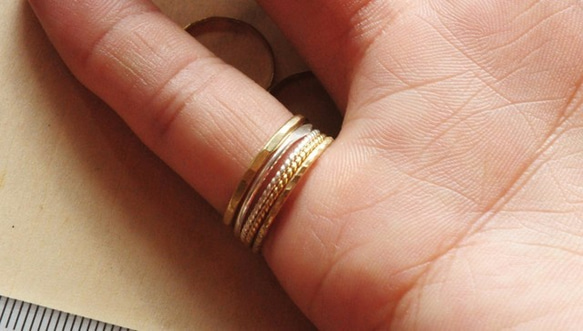 ねじねじリング　brass 3枚目の画像