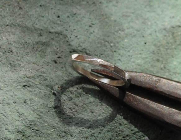 ランダム槌目リング　太　sv 4枚目の画像