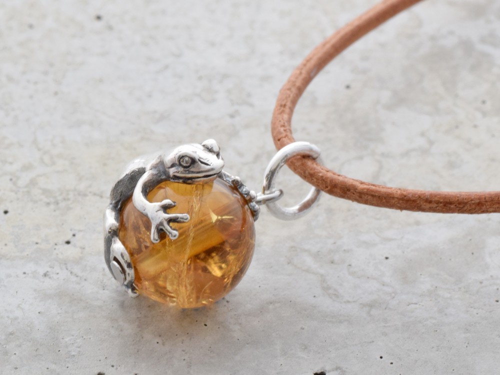 Silver925 カエルペンダント(シトリン)