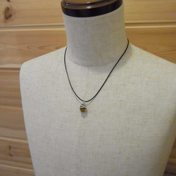 Snake ball pendant Tiger Eye strap Necklace 第6張的照片