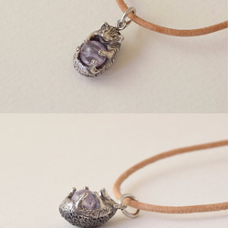 Hedgehog ball pendant kunzite leather cord necklace 第2張的照片