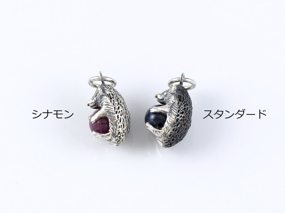 Hedgehog ball pendant kunzite leather cord necklace 第4張的照片