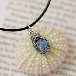 Hedgehog ball pendant Aquamarine leather cord necklace 第1張的照片