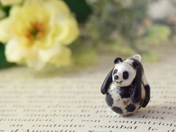 Panda ball pendant Dalmatian Jasper leather cord necklace 第1張的照片