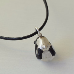 Panda ball pendant Himalayan Crystal leather cord necklace 第4張的照片