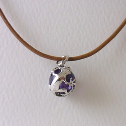 Gecko ball pendant amethyst leather cord necklace 第2張的照片