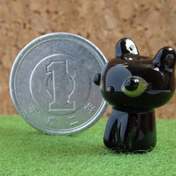 とんぼ玉の黒猫(黄目) A 4枚目の画像