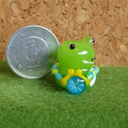 とんぼ玉のお金がカエルA その他置物 薫ん堂 通販 12397468｜Creema
