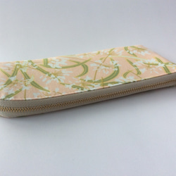 スリムで軽い長財布　Ｌ字ファスナー  Pink flower 2枚目の画像