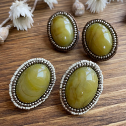 antique cabochon earrings 2枚目の画像