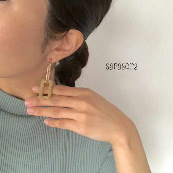 gold ring ×color chain earrings 6枚目の画像